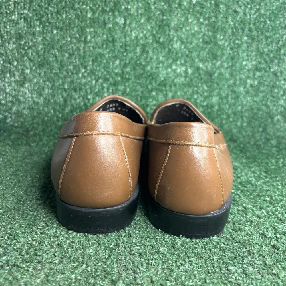 NEW Hitchcock Leather Slip On Venetian Loafers Classic Brown Mens Size 9 5E Wide